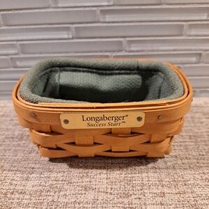 Success Start Business Card Basket With Green Liner